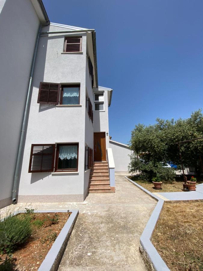 Apartments Lungomare PUY Eksteriør bilde